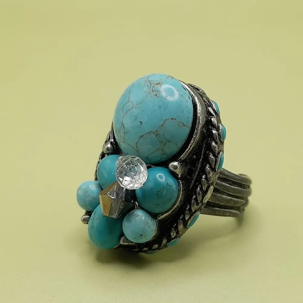 Chico’s Faux Turquoise Beaded Adjustable Ring Silver Tone Cluster Dome Size 8